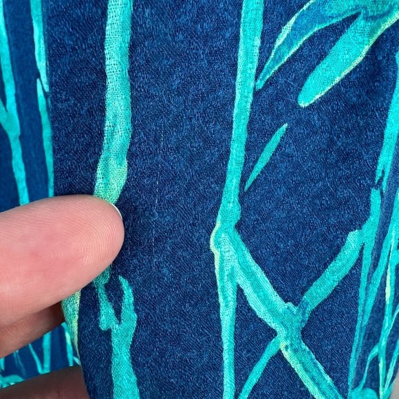 Lilly Pulitzer Top XS Blue Button Up V-Neck Long Sleeve Tropical Elsa - Picture 9 of 14